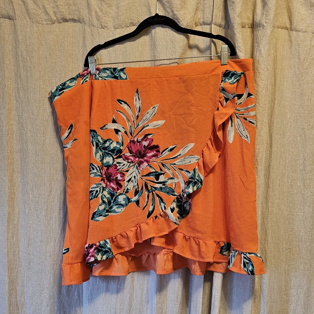 Charlotte Russe Wrap Style Mini Skirt Orange Floral size 4x NWOT